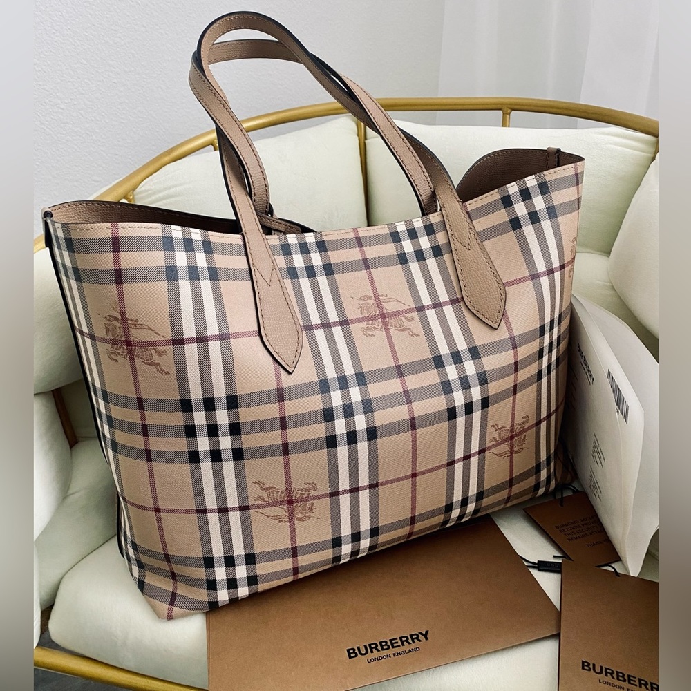 Authentic Burberry Leather Tote with all original tags great condition